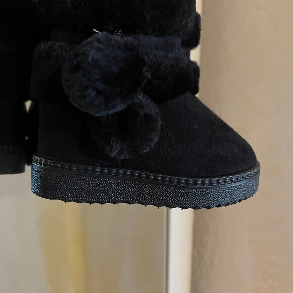 toddler black indoor boots - Picture 4 of 5